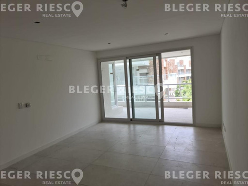 Departamento En Venta Ubicado En Castaños, Nordelta, G.b.a. Zona Norte