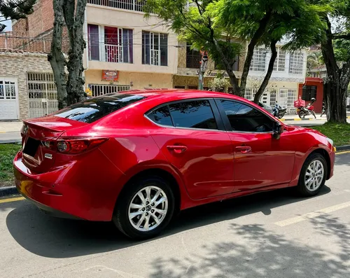 Mazda 3 2.0 Touring At