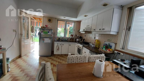 Imagen 5 de 12 de Encantadora Casa Con Jardín Y Terraza - Olivos