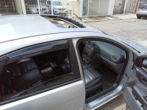 Ford Focus 2011 Ghia - Conservadissímo - Nada Pra Fazer!!