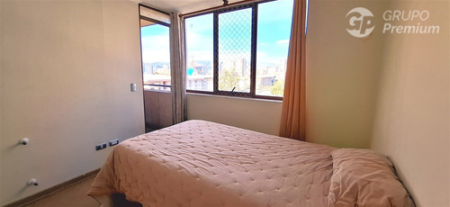 Departamento En Venta De 2 Dorm. En Concepción