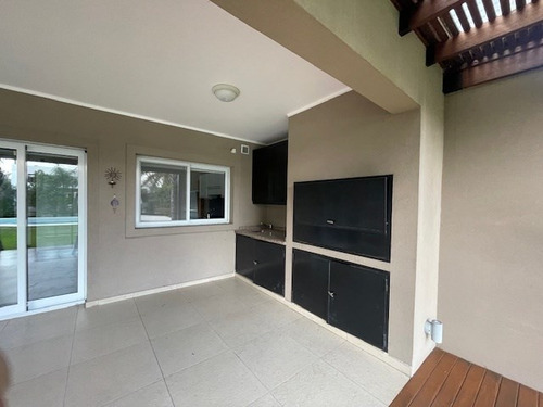 Casa En Venta En Villa Olivos, Garin, Escobar