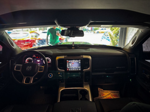 RAM Ram Classic LARAMIE 5.7 CD V8 4X4 Aut.