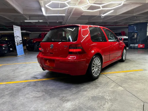 Volkswagen Golf GTI 2.0 L Mt
