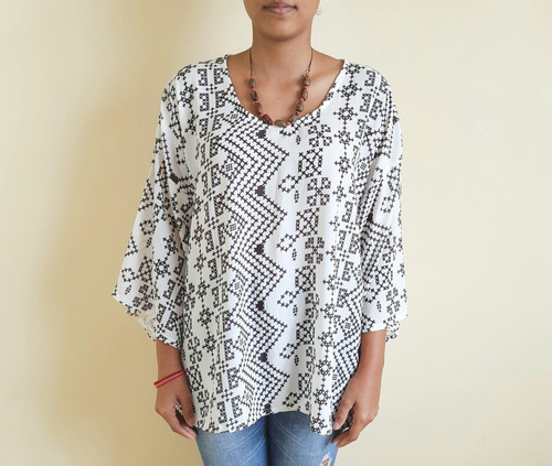 Imagem 1 de 5 de Blusa Bata Feminina Tecido Mony