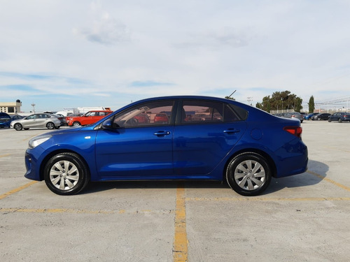Imagen 4 de 12 de Kia Rio 2020 1.6 Sedan L Mt