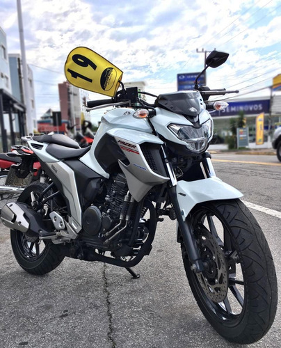 Fazer 250