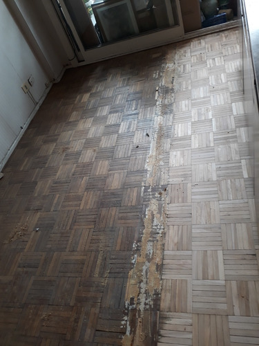 Imagen 6 de 10 de Enlozado De Bañeras Pulido Y Plastificado De Pisos