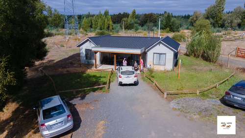 Parcela Con Casa Y 2 Cabañas
