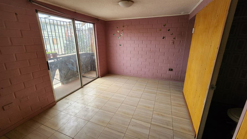 Departamento En Venta De 3 Dorm. En Cerrillos