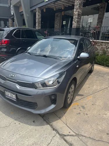Kia Rio 1.6 L Sedan At