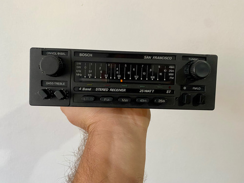 Rádio Bosch San Francisco 25w Am Fm E Bluetooth Integrado (Usado)