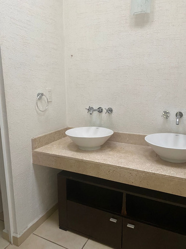 Renta De Casa En Jardines Del Sur 4