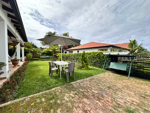 Casa Campestre En Venta En La Mesa. Cod V1460