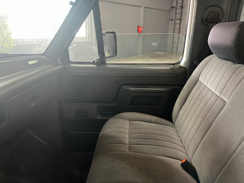Ford F100 Xlt 3.6 6cil