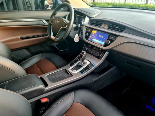 Imagen 7 de 13 de Geely Emgrand Gsp 1.8 At6 2018 40.000km Fcio T/usado Oport.