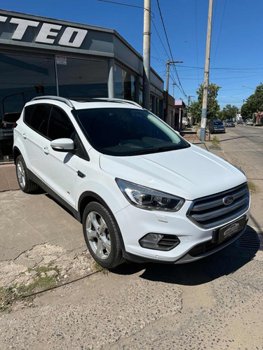 Ford Kuga 2.0 Titanium At Awd