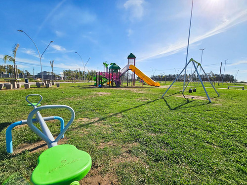 Lote De 300m2 - Venta - Barrio Abierto Resindencial - General Lagos