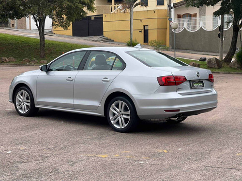Imagem 4 de 13 de Volkswagen Jetta 2.0 Tsi Highline 211cv Gasolina 4p