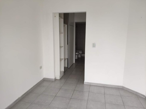 Imagen 5 de 9 de 1 Dormitorio Con Cochera - Próximo Al Centro