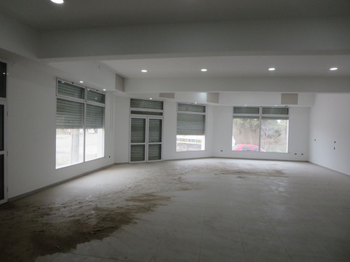 Imagen 6 de 10 de Local Comercial En Venta Ubicado En 12 De Octubre