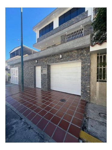 Venta . Casa. La California Sur. Caracas 