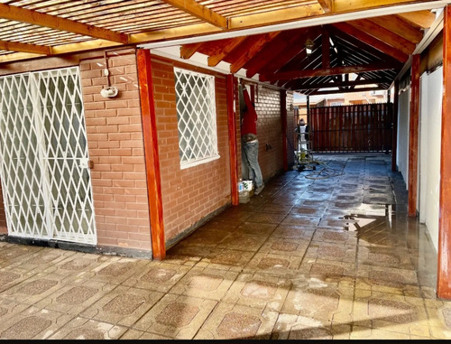 Casa Ciudad Del Sol / Condominio Barrio Grecia