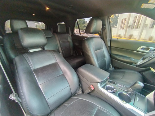 Imagen 7 de 14 de Ford Explorer