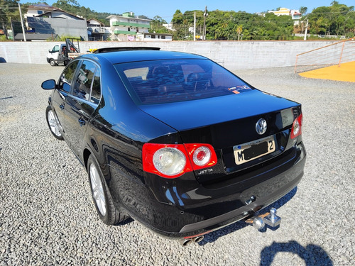 Volkswagen Jetta 2.5 4p