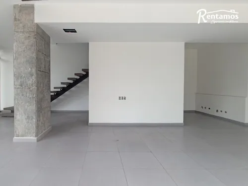 Local En Arriendo En Primavera. Cod A775317