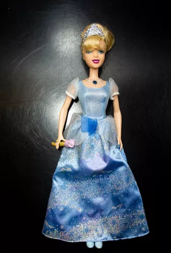 Mattel - Disney Princesa Cinderela Moda Boneca