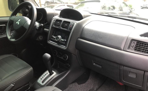 Mitsubishi Pajero Tr4 2.0 4x2 16v 140cv Flex Aut 2013/2013