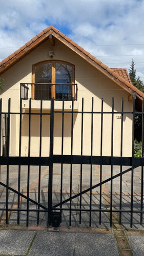 Espectacular Casa En Lo Barnechea, ¡gran Oportunidad!