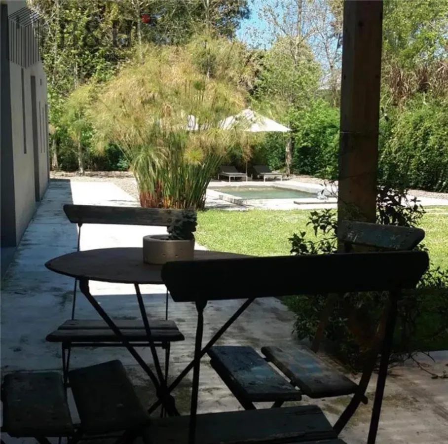 Excelente Casa De 3 Dormitorios - Punta Del Este · Foto 3