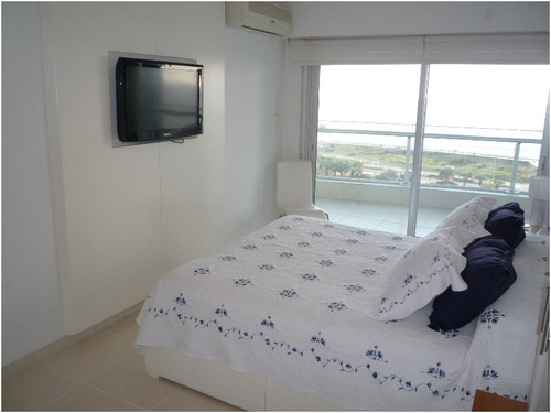 Imagen 7 de 14 de Alquiler Punta Del Este Parada 4 Mansa Season Tower
