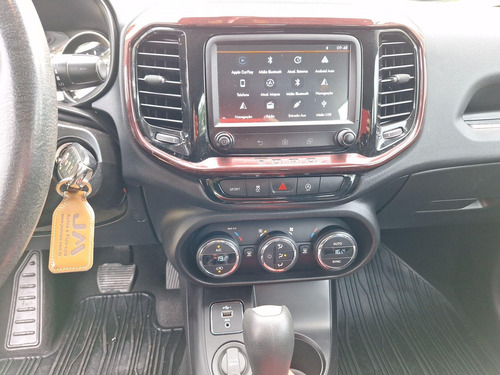 Fiat Toro Freedom 1.8 16V Flex Aut.