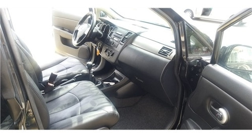 Nissan Tiida 1.8 S 16v Gasolina 4p Manual