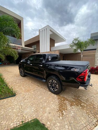 Toyota Hilux 2.8 Tdi Srx Cab. Dupla 4x4 Aut. 4p