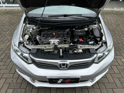Honda Civic Sedan LXR 2.0 Flexone 16V Aut. 4p