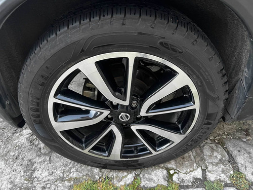 Nissan X-Trail 2.0 Exclusiv 2 Row Hybrid