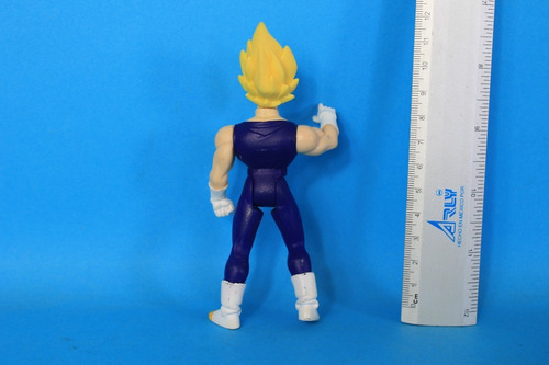 Vegeta Dragon Ball Z Striking Z Fighters 2002 (Usado)