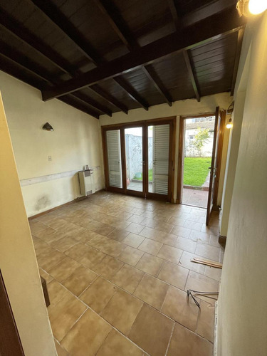 Venta Ph 5 Ambientes Con Garage - Jardin - Quincho En Barrio San Jose