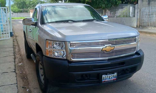 Chevrolet Silverado Ls Automatica 4x2