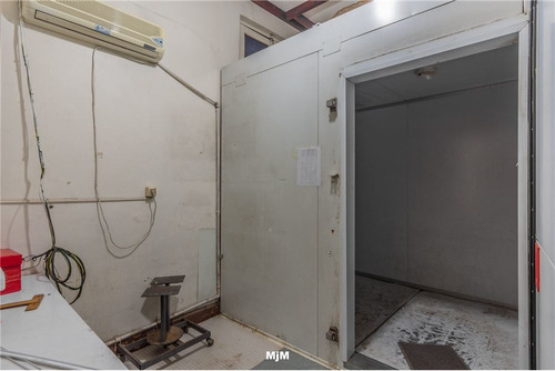 Venta Casa 7 Dormitorios, 3 Niveles Y Garages