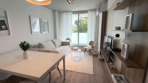 Departamento En Venta En San Telmo Con Balcon Y Amenities.