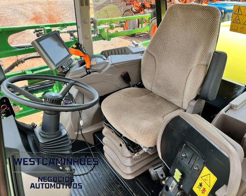 Pulverizador Autopropelido John Deere M4025 4x4 Hidro 2500l