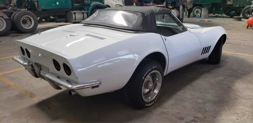 Imagen 4 de 15 de Chevrolet Corvette Stingray 7.0l 427