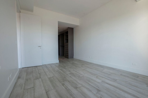 Torre Link Impecable 2 Ambientes Con Cochera