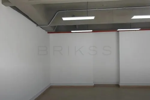 Oficina En Arriendo/venta En Chico Reservado. Cod A4500
