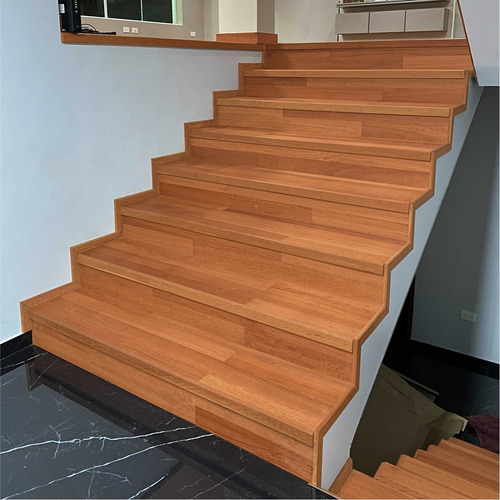 Imagen 6 de 8 de Piso De Madera Maciza Prefinished Eucalipto Rostrata